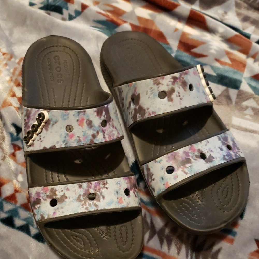 CROCS Multicolor Floral Sandals